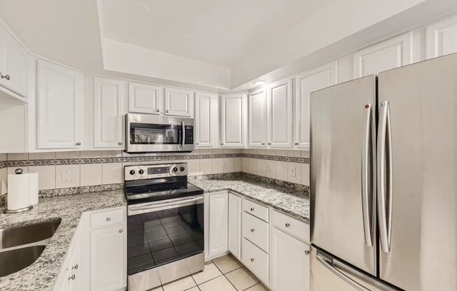 1 bed, 1 bath, $1,700, Unit # B