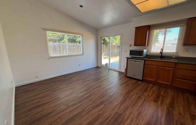 Elk Grove 3 Bed 2 Bath