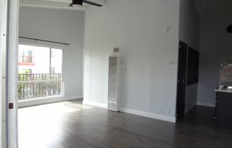 1 bed, 1 bath, $1,650, Unit F