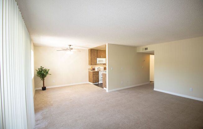 2 beds, 2 baths, 975 sqft, $2,695, Unit D-12