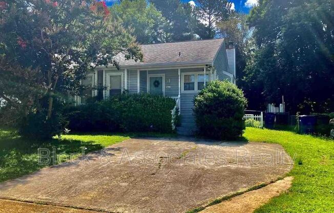 3612 Pine Knoll Drive