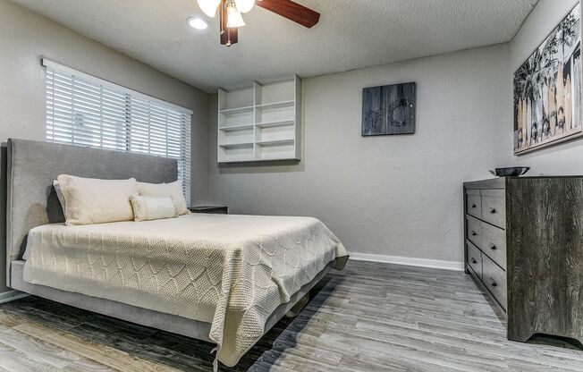 Studio, 1 bath, 555 sqft, $749