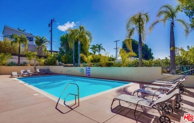 3460 S CENTINELA AVE