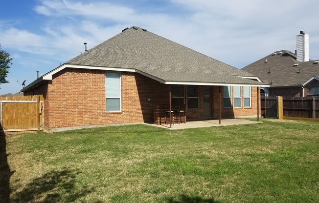 4 beds, 2 baths, $2,495