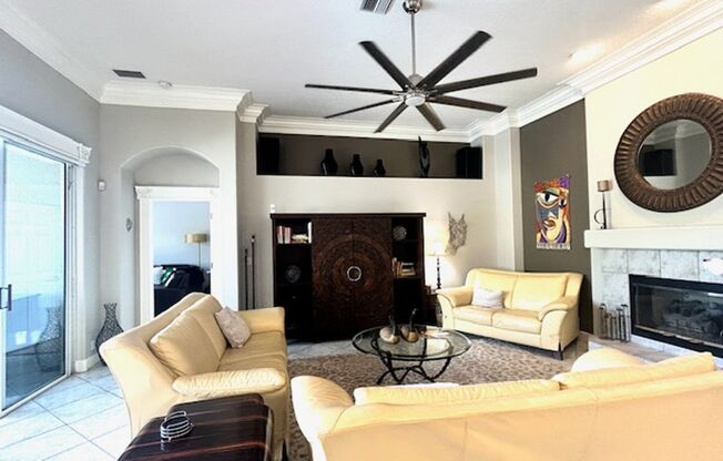 AVAILABLE May 1- 0CT 31ST .FURNISHED/SEASONAL.  3/2 POOL HOME IN ROSEDALE!