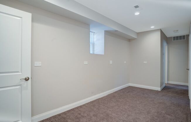 2135 W. 19th St
