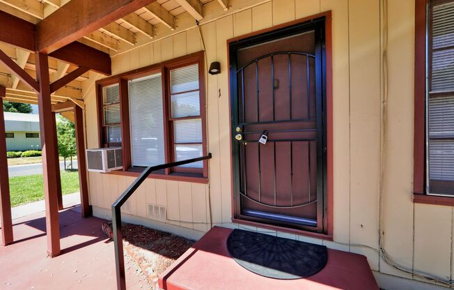 4225 V ST