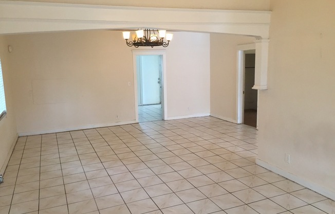 Historic Ybor Bungalow