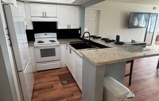 2 beds, 2 baths, $2,850, Unit # 1109