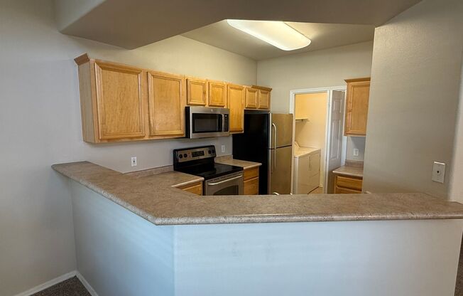 2 beds, 1 bath, $1,395, Unit # 2029