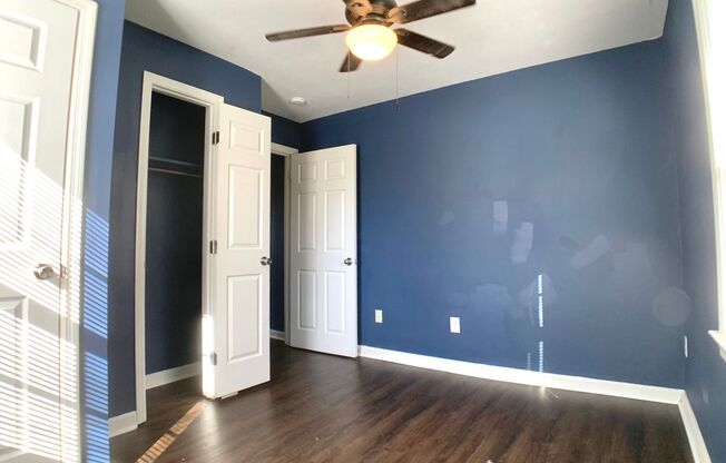 3 beds, 1 bath, $1,400