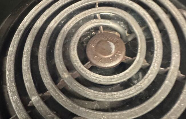 1 bed, 1 bath, 670 sqft, $972, Unit 125