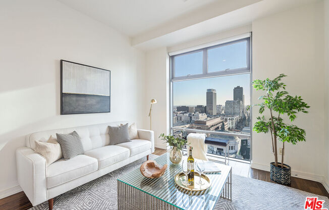 2 beds, 2 baths, 1,200 sqft, $3,900, Unit 1412