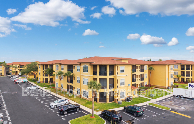 4307 BAYSIDE VLG DR
