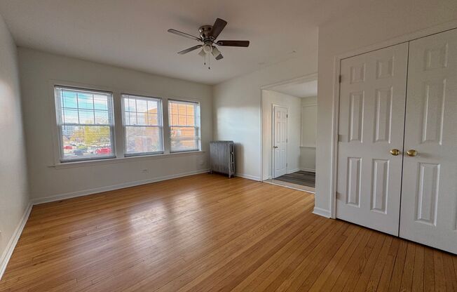 1 bed, 1 bath, $1,395, Unit KLS-B