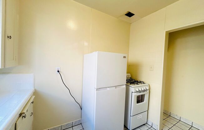 1 bed, 1 bath, $1,395, Unit 3510 1/2