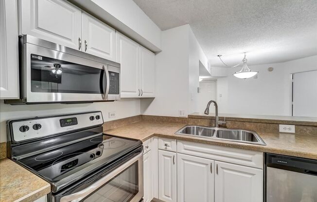 2 beds, 2 baths, $2,075