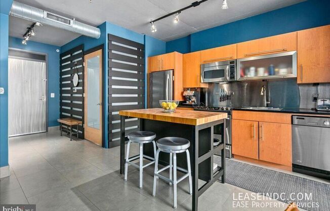 1133 14 ST