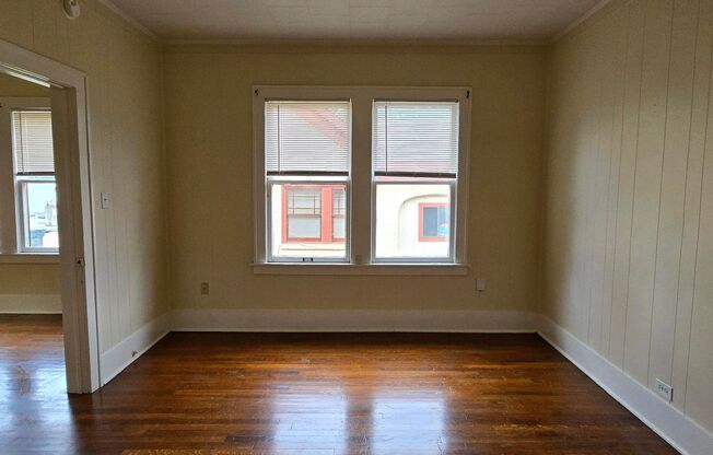 420 S Spring Ave LEASE UP ONLY