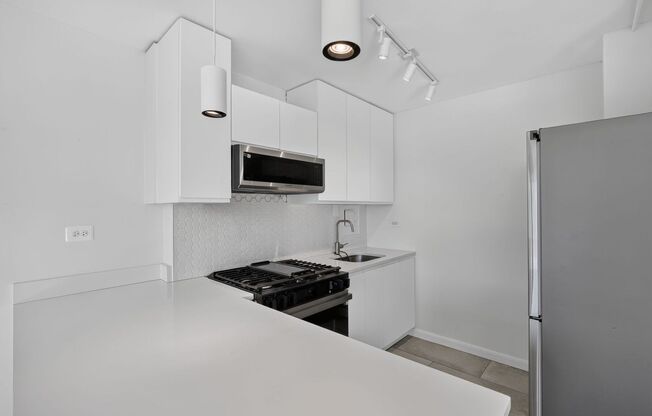 Studio, 1 bath, $2,125, Unit Unit 710