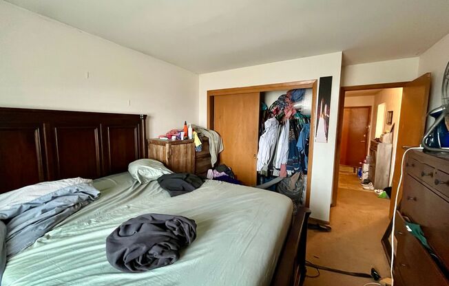 1 bed, 1 bath, $1,015, Unit 27