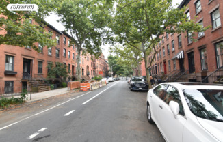 118 KANE ST