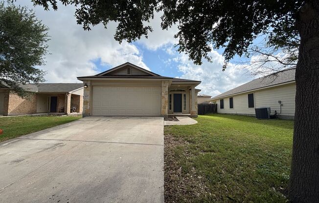 Beautiful 3-bed 2-Bath home in Avery Park with community pool