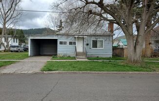 2904 N Ash Street, La Grande, Oregon 97850