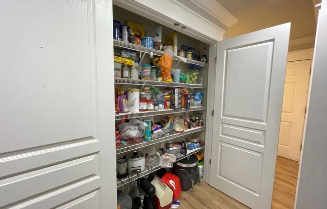 Spacious 4-Bed, 4-Bath Apartment with Luxury Amenities & UT Shuttle Service!