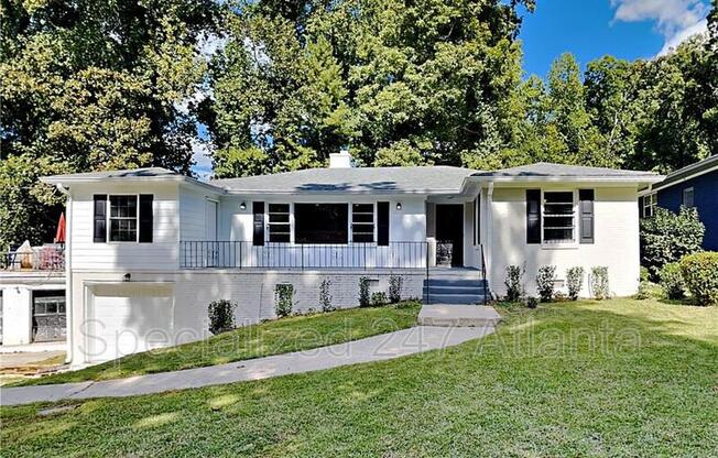 111 LEATHERS CIR NW