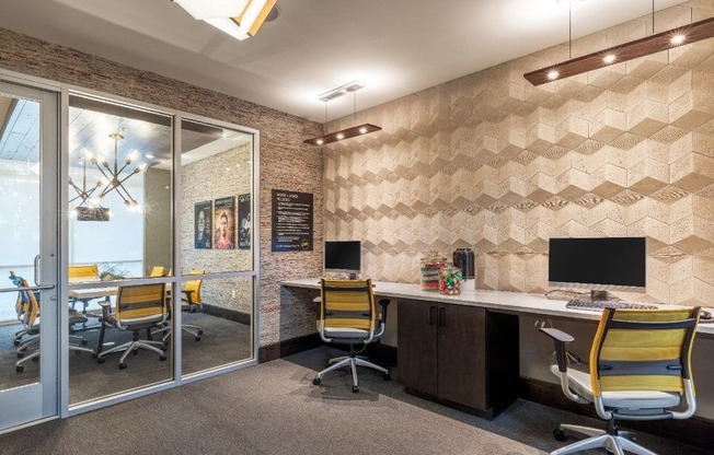 computer lab in our luxury west dallas apartments