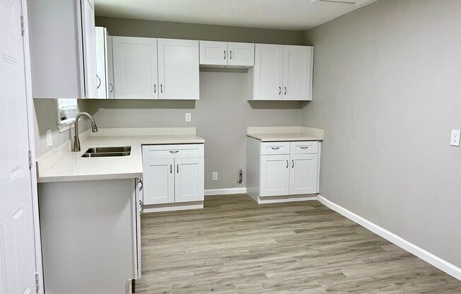 Newly Renovate 4 bedroom 2 bath Home in Liberty, TX!