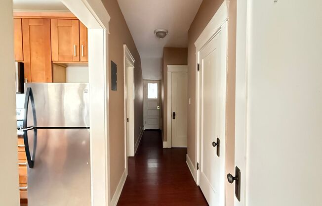 1 bed, 1 bath, $1,695, Unit Unit 5