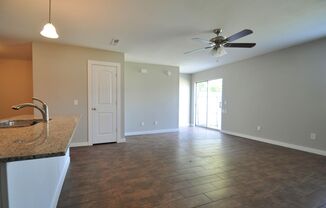 3 beds, 2.5 baths, 1,500 sqft, $1,580, Unit 3050 W Mica Street