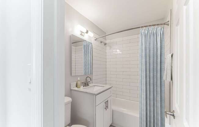 Mid Island Apartments