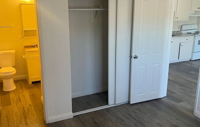 1 bed, 1 bath, $1,050