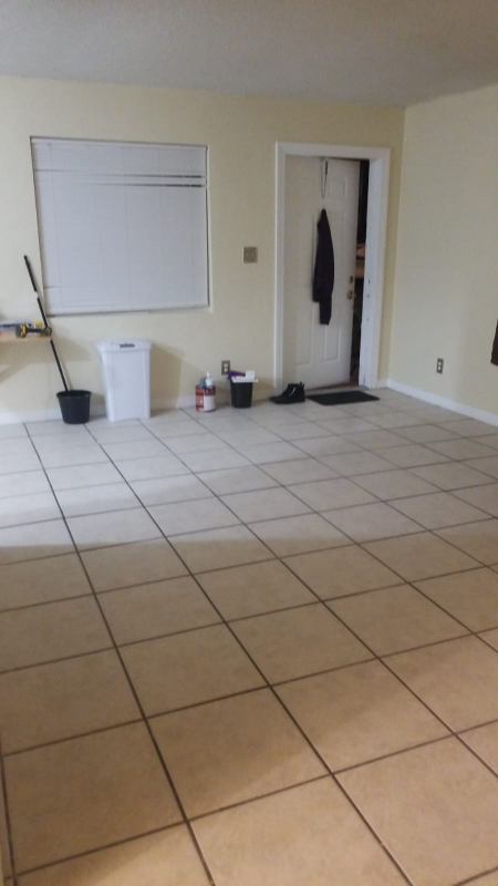 2 beds, 1 bath, $1,950