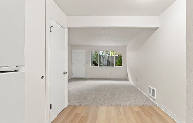 2 beds, 1 bath, 754 sqft, $1,500, Unit 3832