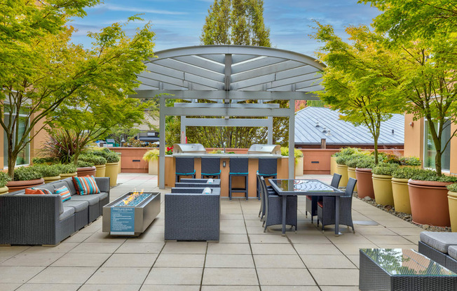 The Mercer Apartments West Courtyard