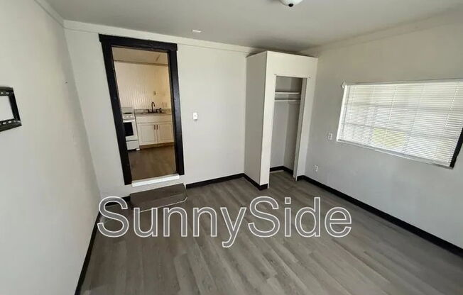 8105 W Colonial Drive