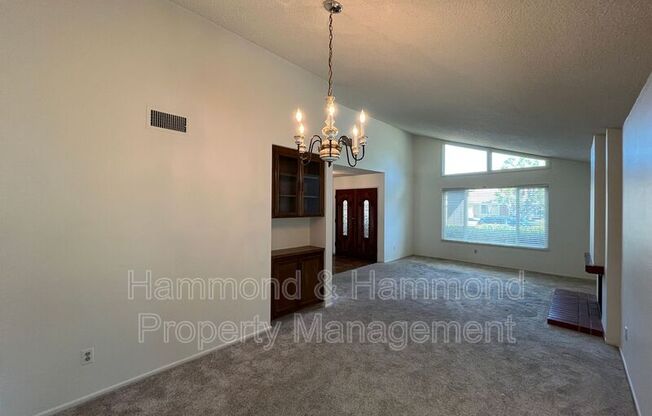 11735 LA TIERRA CT