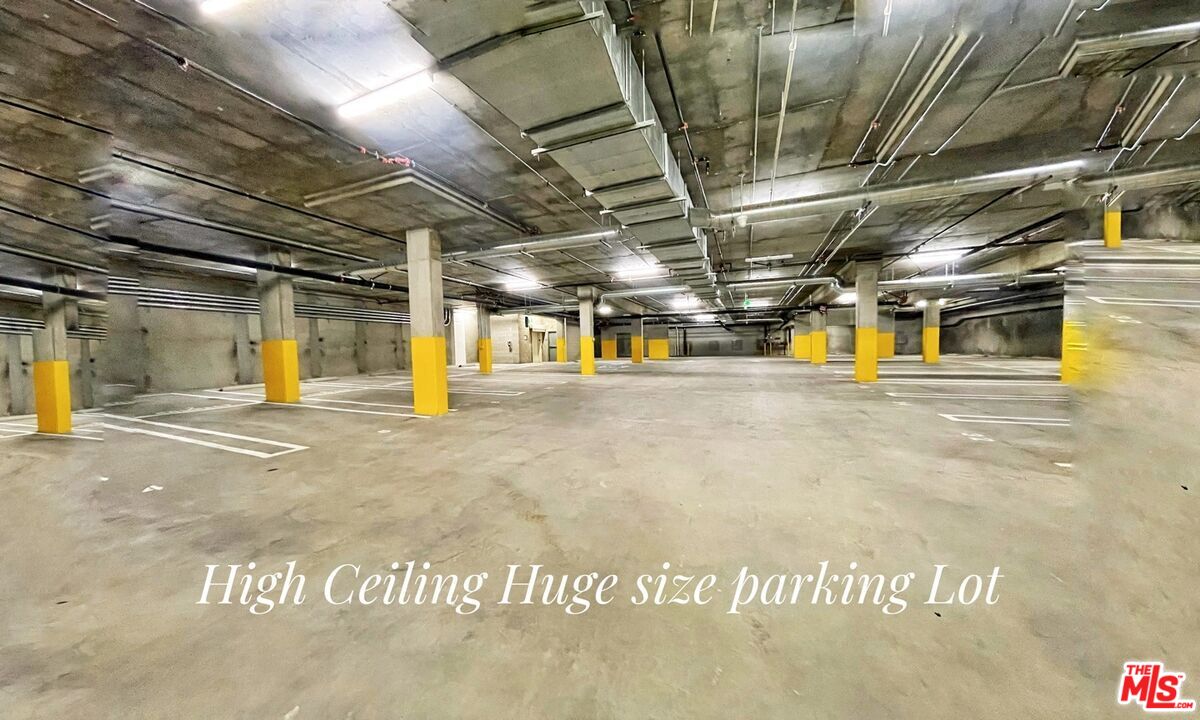 3057 W PICO BLVD