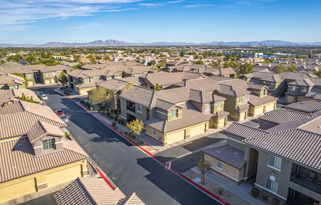 2 beds, 2 baths, $1,650, Unit UNIT 1051