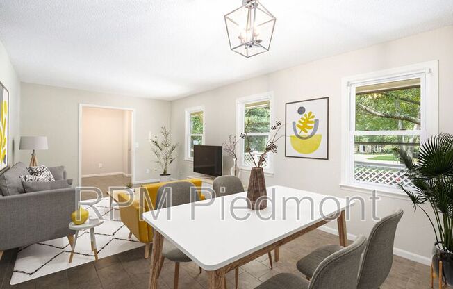 2716 Deerwood Trail