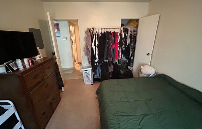 1 bed, 1 bath, $875, Unit 305