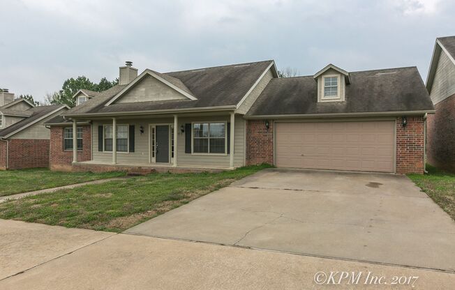 4375 E Holiday Drive, Fayetteville, AR 72701