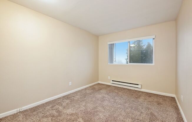 2 beds, 1 bath, 790 sqft, $2,095, Unit 1-207