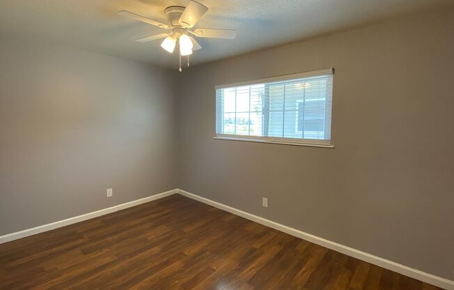 2 beds, 1 bath, 800 sqft, $1,850, Unit O-34