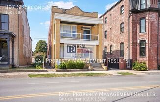 307 SE 2 ST