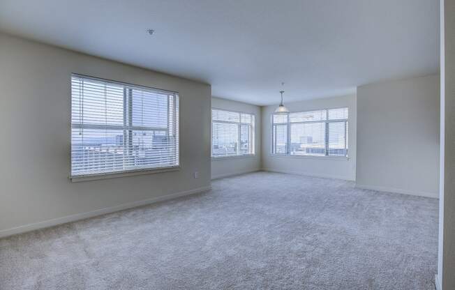 Where A Stunning Location Meets an Unparalleled Resident Experience